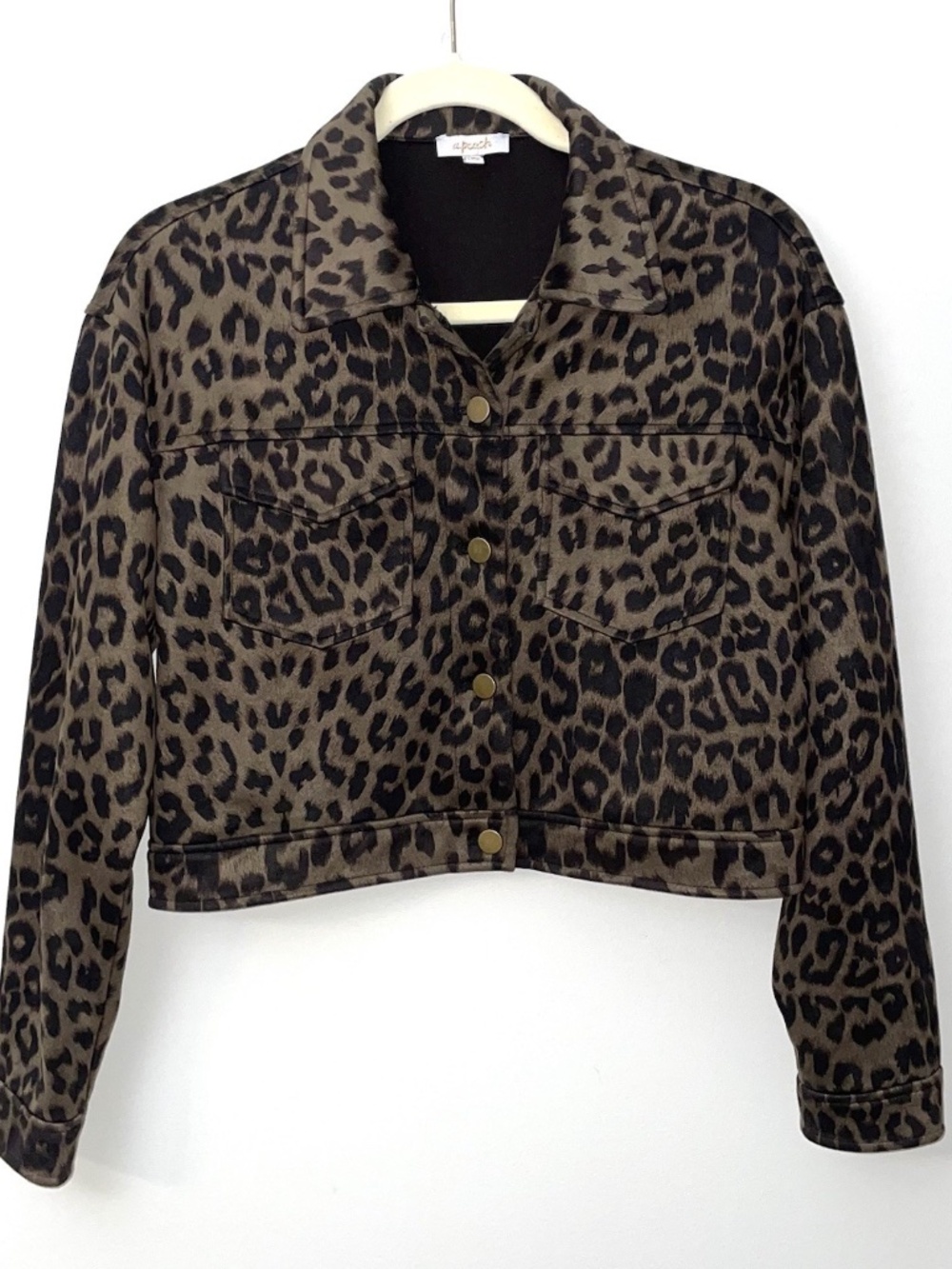 A. Peach Cropped Leopard Jacket Womens Small Soft & Stretchy